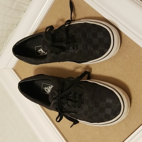 Vans Other - Black and gray checkerboard Vans men's sz 7, women's 8.5